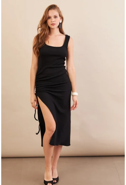 Kadın Siyah Drapeli Midaxi Kaşkorse Elbise EY3112