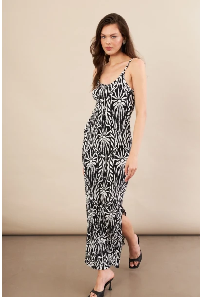 Kadın Siyah-Ekru Desenli Maxi Elbise FLS08