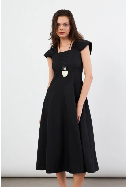 Kadın Siyah Kare Yaka Kloş Elbise NH102