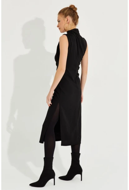 Kadın Siyah Kolsuz Midi Elbise KED4048