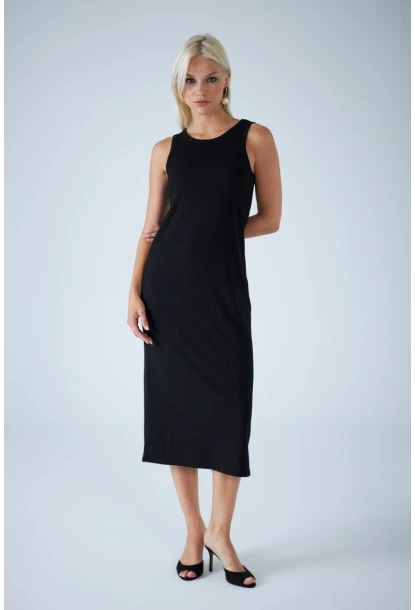 Kadın Siyah Kolsuz Yırtmaçlı Midi Elbise AYD418