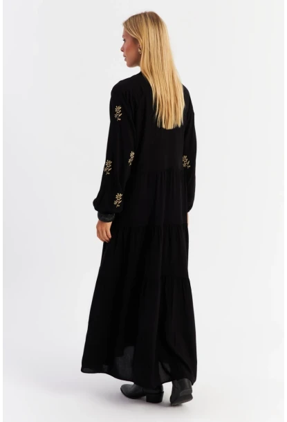 Kadın Siyah Kordon Detaylı Nakışlı Maxi Elbise MALO5