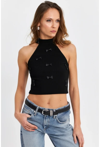 Kadın Siyah Kurdele Detaylı Halter Yaka Bluz MTK13231