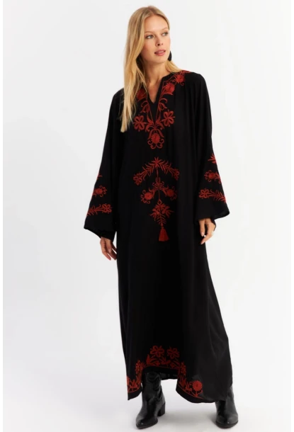 Kadın Siyah Nakışlı Maxi Elbise ALO14