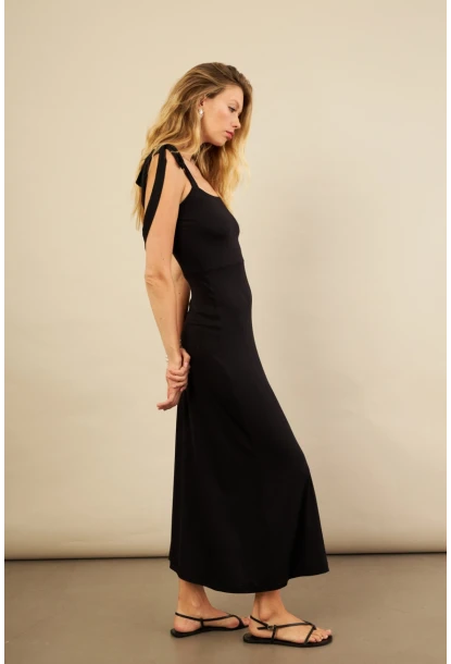 Kadın Siyah Omuz Fiyonklu Midi Elbise EY3119