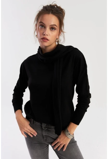 Kadın Siyah Şal Aksesuarlı Triko Bluz YV286