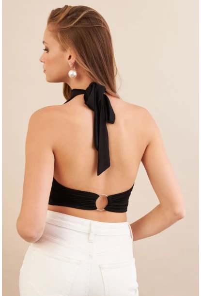 Kadın Siyah Sırt Detaylı Pencereli Crop Bluz EY3108
