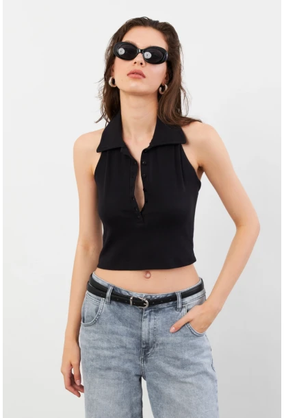 Kadın Siyah Sırtı Açık Düğmeli Bluz LPP1246-90