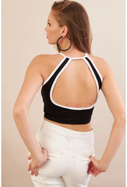 Kadın Siyah Sırtı Açık Kontrast Crop Bluz EY3118