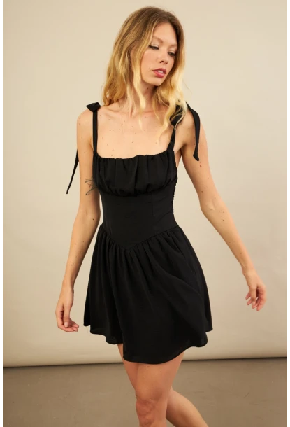 Kadın Siyah Sırtı Gipeli Mini Elbise YEL221688