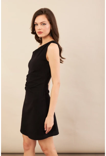 Kadın Siyah Tek Omuz Astarlı Mini Keten Elbise AYD416