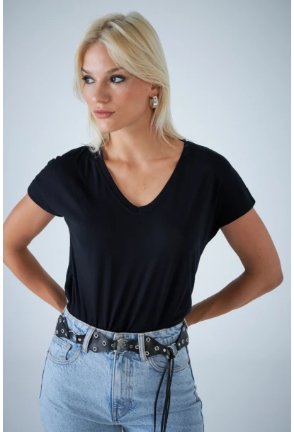Kadın Siyah V Yaka T-Shirt LPP1311