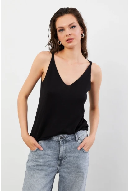 Kadın Siyah V Yaka Triko Bluz KZ546