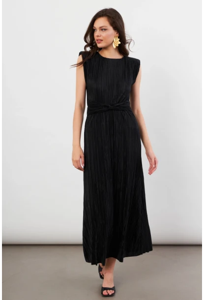 Kadın Siyah Vatkalı Pileli Astarlı Midi Elbise DMR436