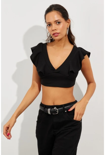 Kadın Siyah Volanlı Crop Bluz B2589