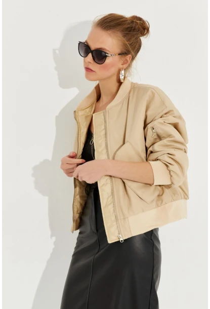 Kadın Vanilya Fermuarlı Bomber Mont QRS8367