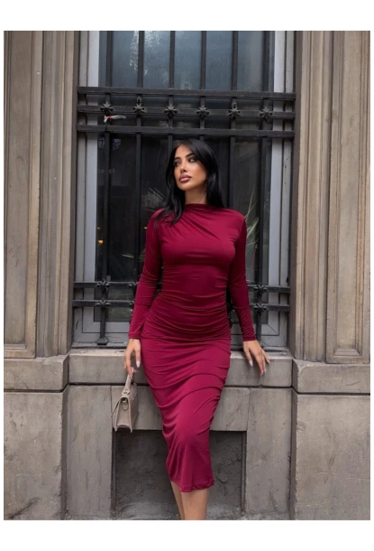 Yaka Detay Sandy Kumaş Elbise Bordo