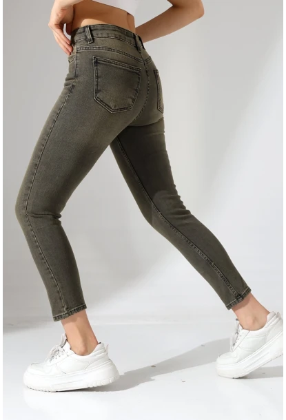 Yüksek Bel Dar Paça Yıkamalı Kadın Jean Haki