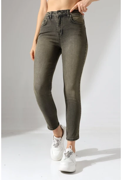 Yüksek Bel Dar Paça Yıkamalı Kadın Jean Haki