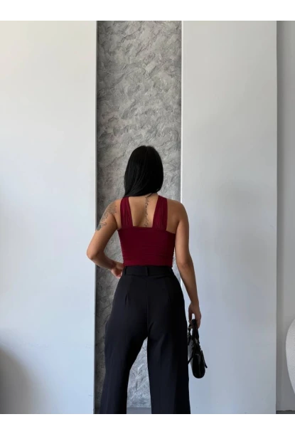 Bordo Sandy Kumaş Yaka Detay Bluz