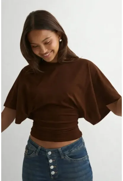 Dalgıç Kumaş Bele Oturan Bisiklet Yaka Geniş Kısa Kollu Bluz