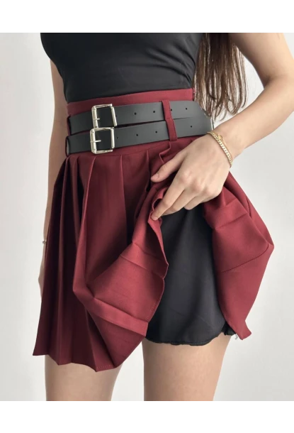 Kadın Çift Kemerli Şortlu Pileli Etek Bordo