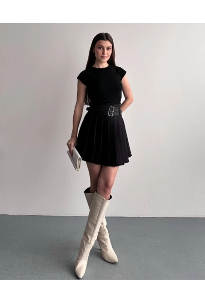 Kadın Çift Kemerli Şortlu Pileli Etek Siyah