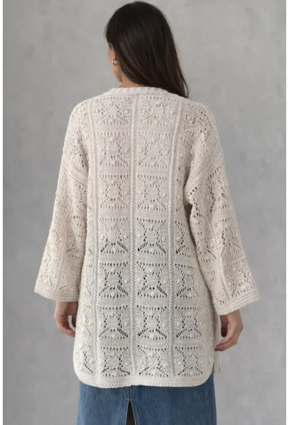 Kadın Desenli Örgü Hırka