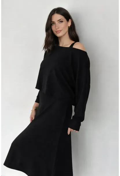 Kadın Düşük Omuzlu Elbise Bluz  Siyah Takım