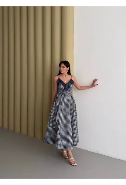 Kadın Ekose Dantelli Sırt Gipeli Elbise Siyah