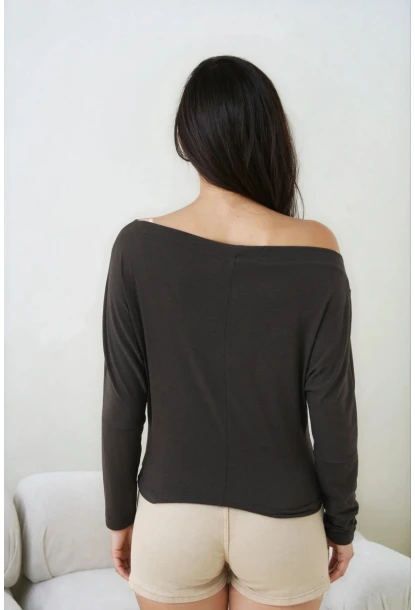 Kadın Kayık Yaka Yarasa Kol Lycralı Penye Bluz