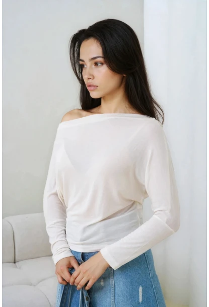 Kadın Kayık Yaka Yarasa Kol Lycralı Penye Bluz