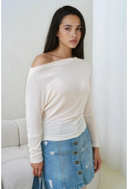 Kadın Kayık Yaka Yarasa Kol Lycralı Penye Bluz