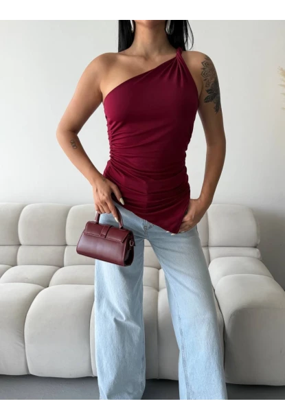 Kadın Omuz Detay Tasarım Bluz Bordo