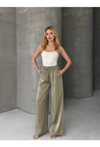 Kadın Parlak Saten Bol Paça Pantolon