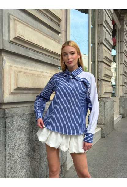 Kadın Siyah Çizgili Kol Asimetrik Düğme Detaylı Gömlek