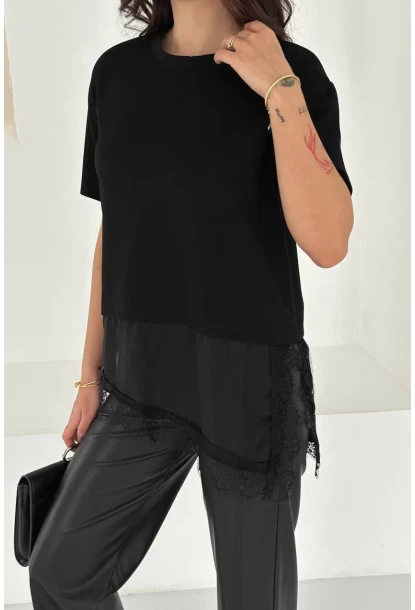 Kadın Siyah Dantel Detaylı T-Shirt