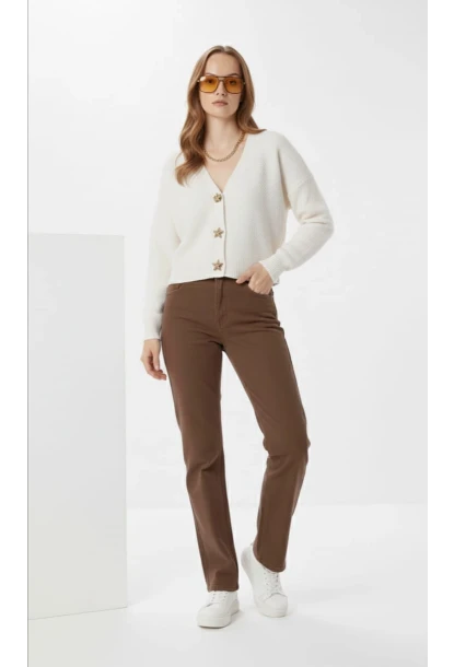 Kadın Yıldız Düğme Detaylı Triko Hırka