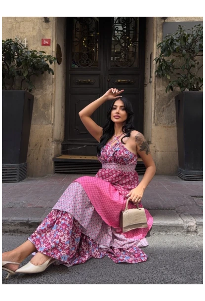 Kat Kat Desenli Tasarım Elbise