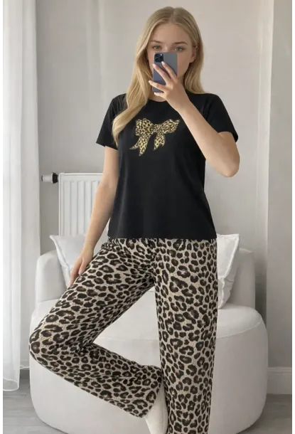 Kısa Kollu Konfor Pijama Takımı