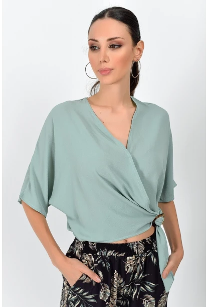 Kobe Kruvaze Yaka Yarasa Kol Bağlamalı Bluz