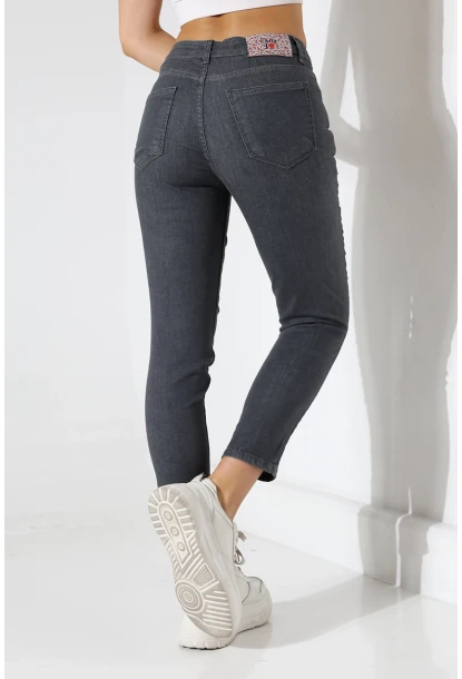Koyu Gri Yüksek Bel Dar Kesim Jean