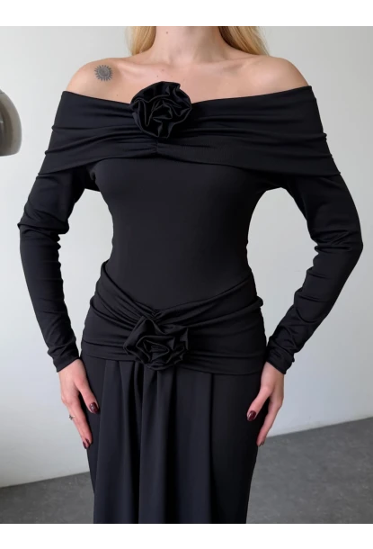 Likralı Modal Kumaş Çiçek Aksesuarlı Maxi Boy Elbise