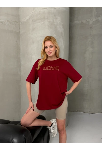 Love Baskılı Oversize Kadın Tişört – Kırmızı