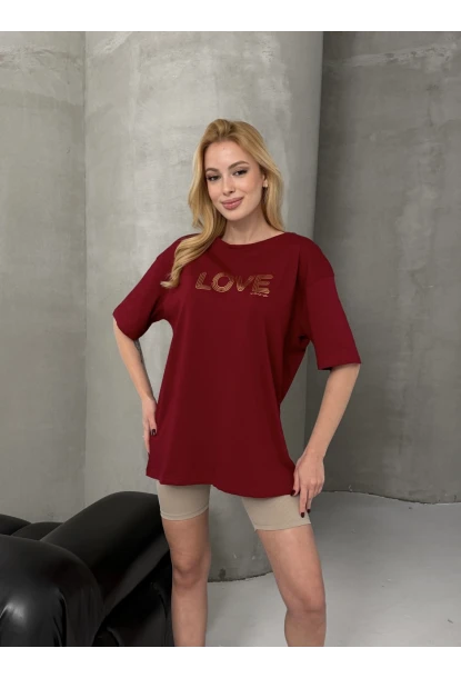 Love Baskılı Oversize Kadın Tişört – Kırmızı