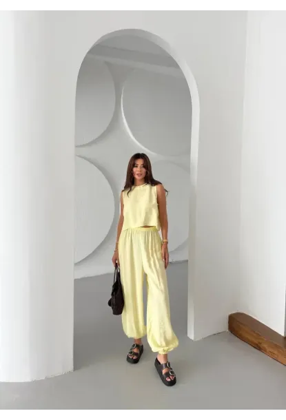Modal Kumaş Kolsuz Bluz Şalvar Pantalon Alt Üst Takım Sarı