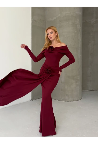 Modal Kumaş Likralı Çiçek Aksesuarlı Maxi Boy Elbise Bordo