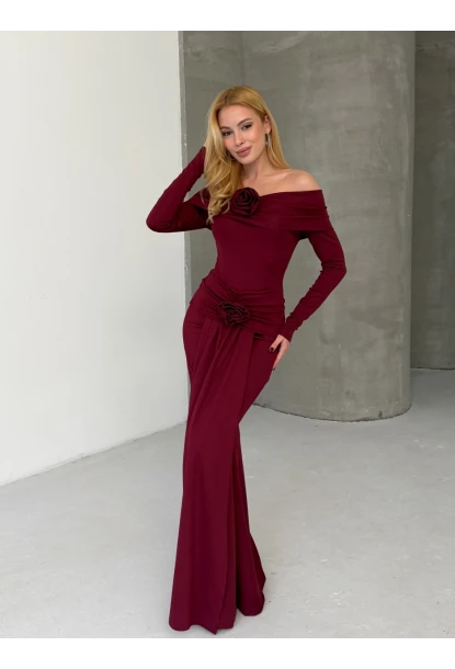 Modal Kumaş Likralı Çiçek Aksesuarlı Maxi Boy Elbise Bordo