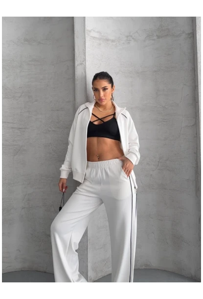 Modal Kumaş Şerit Detaylı Takım Beyaz