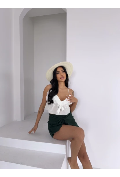 Müslin Keten Bağlama Detay Şort Zümrüt